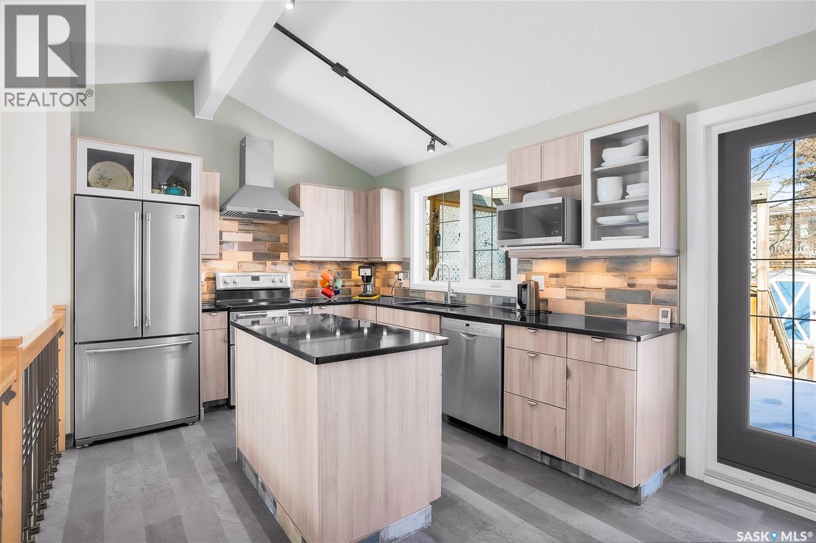 147 Frobisher Crescent, Saskatoon, Saskatchewan  S7K 4Y4 - Photo 14 - SK034112