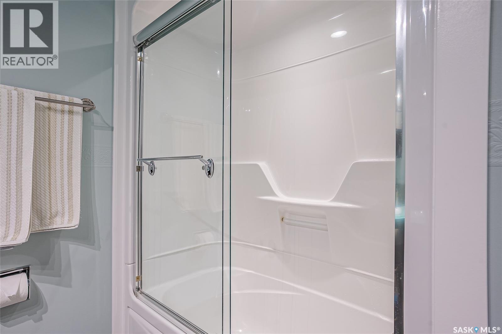 147 Frobisher Crescent, Saskatoon, Saskatchewan  S7K 4Y4 - Photo 28 - SK034112