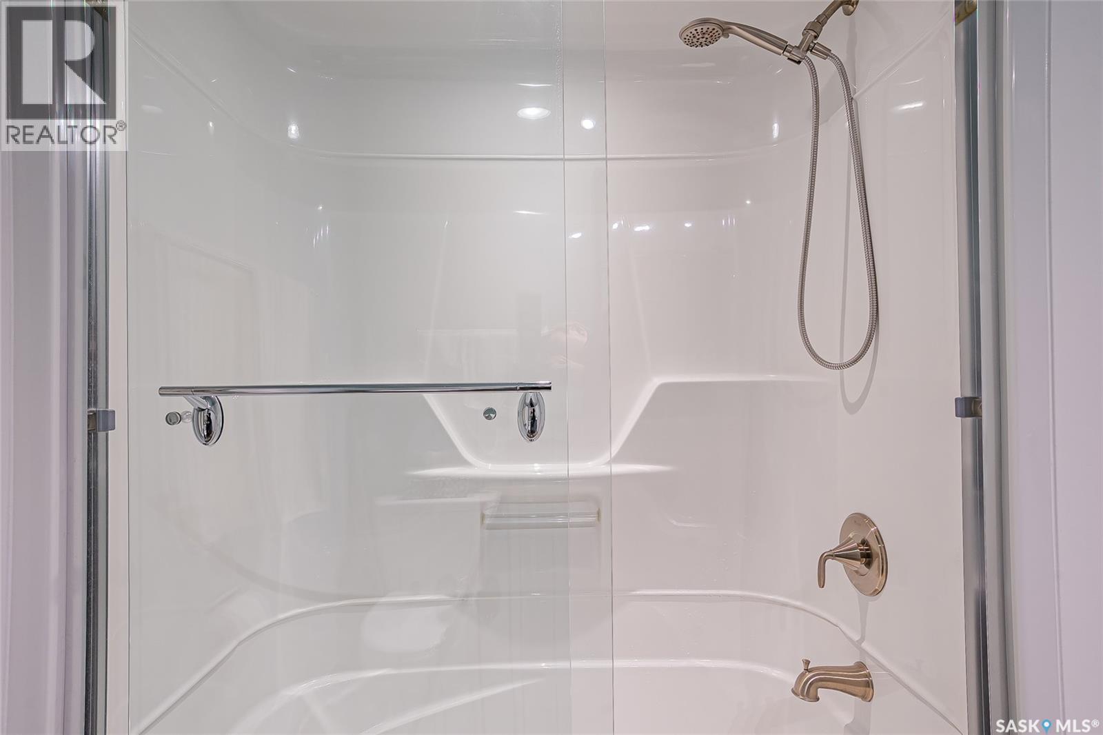 147 Frobisher Crescent, Saskatoon, Saskatchewan  S7K 4Y4 - Photo 29 - SK034112