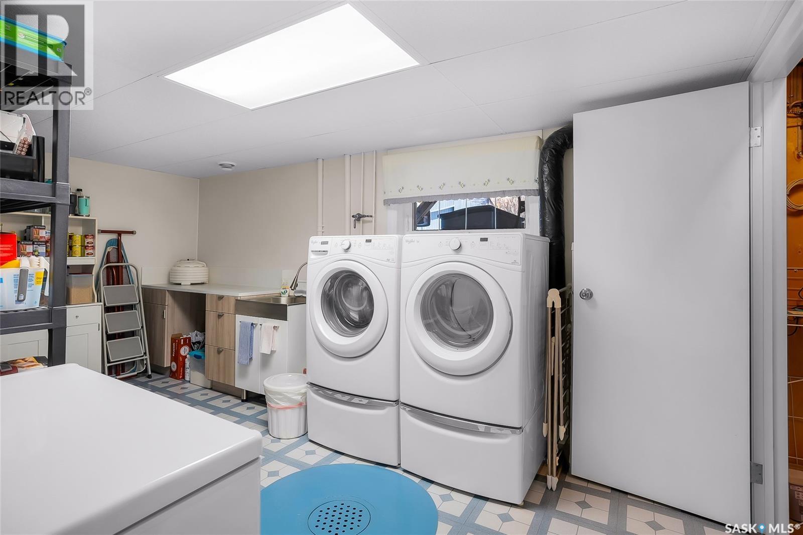 147 Frobisher Crescent, Saskatoon, Saskatchewan  S7K 4Y4 - Photo 33 - SK034112