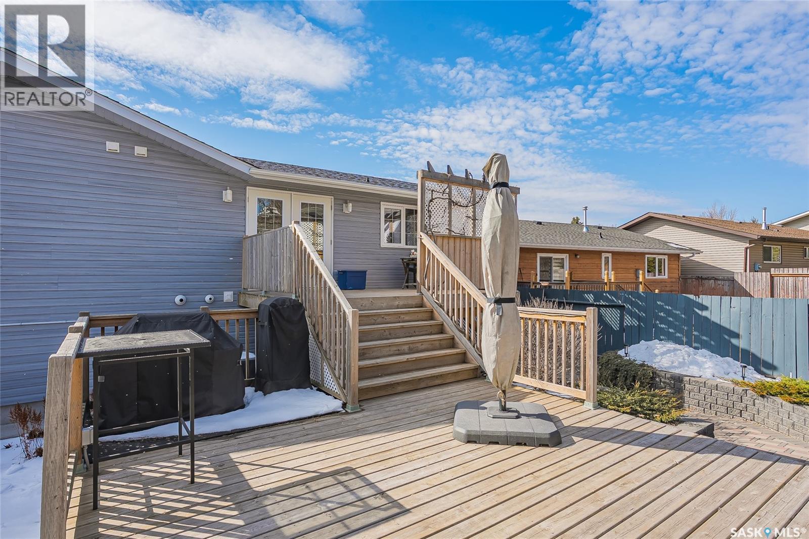 147 Frobisher Crescent, Saskatoon, Saskatchewan  S7K 4Y4 - Photo 42 - SK034112