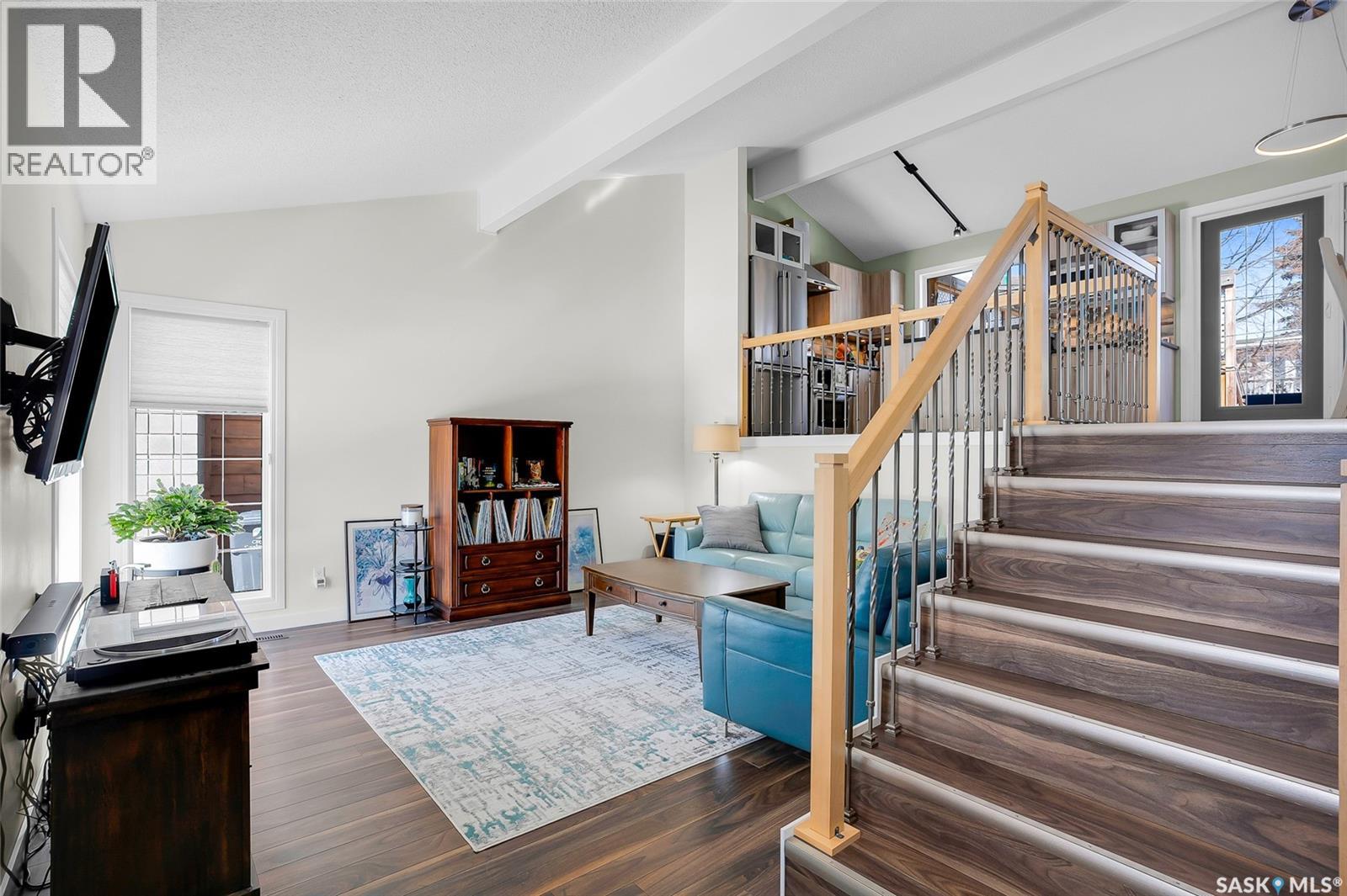 147 Frobisher Crescent, Saskatoon, Saskatchewan  S7K 4Y4 - Photo 7 - SK034112