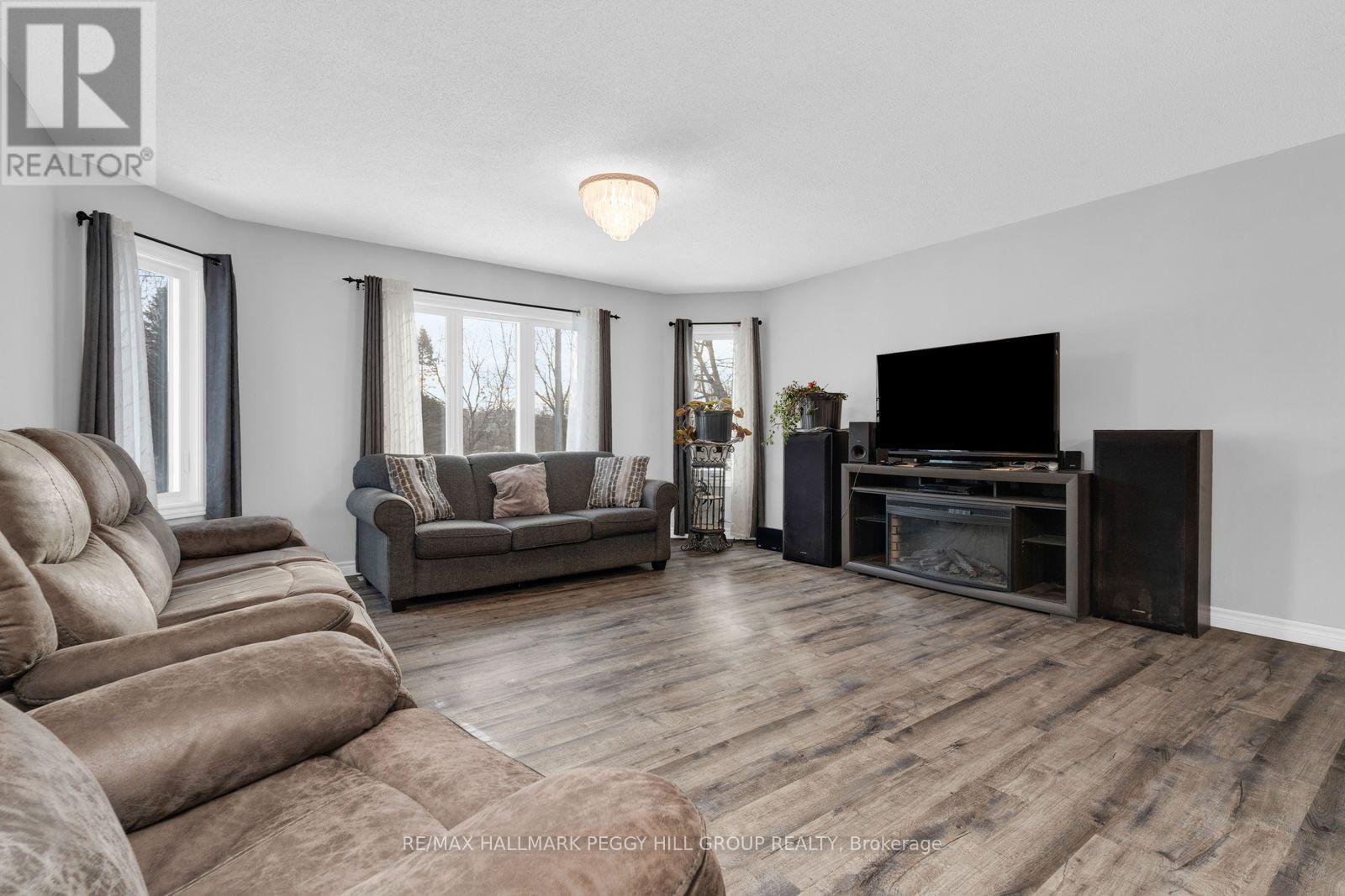 7972 County 13 Road, Adjala-Tosorontio, Ontario  L0M 1M0 - Photo 2 - N13034806