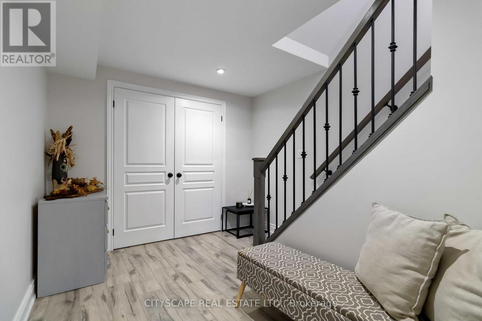 4269 Vivaldi Road, Burlington, Ontario  L7M 0N4 - Photo 41 - W13038578