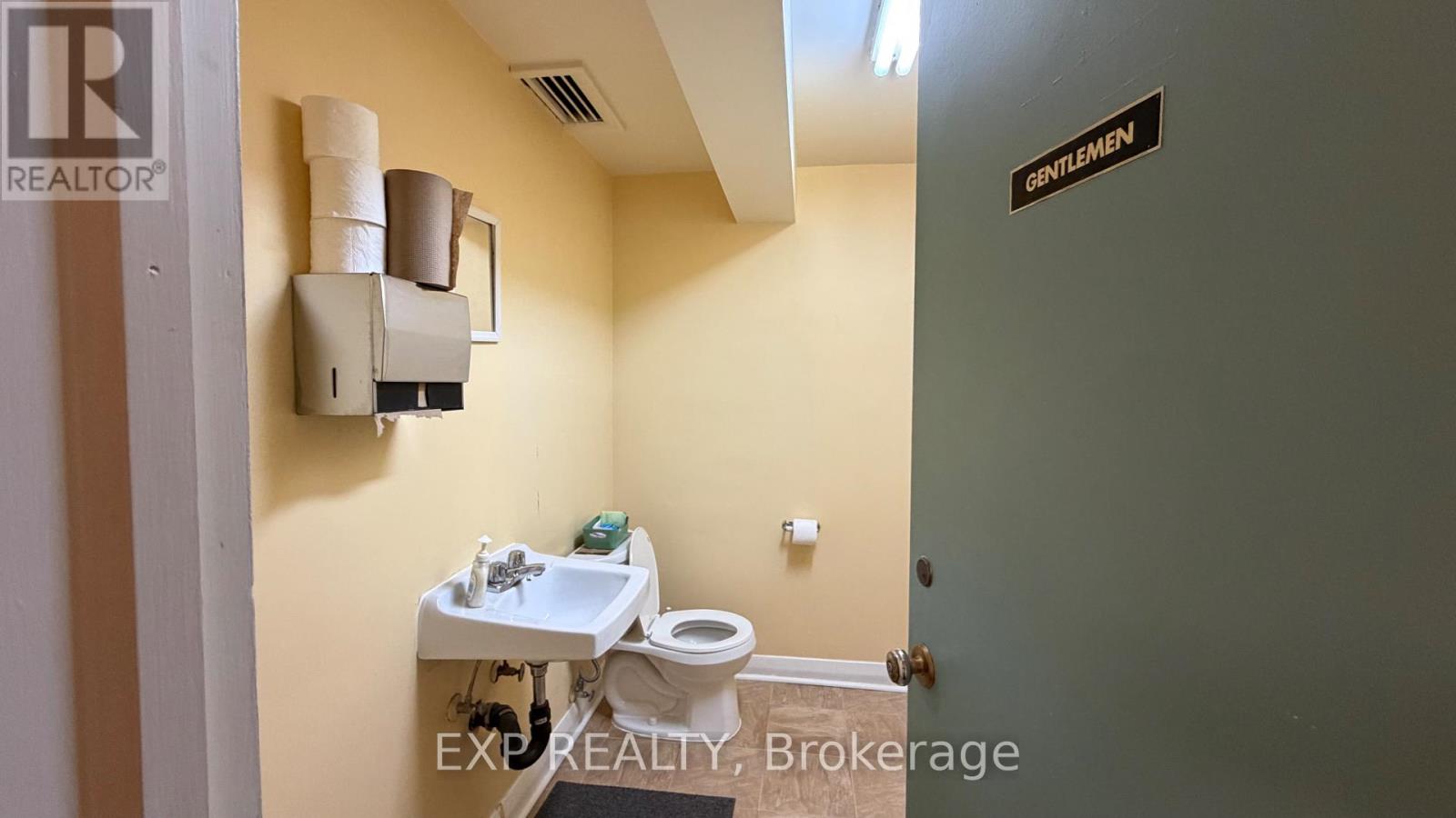 Unit 1&2 - 74 Dundas Street W, Quinte West, Ontario  K8V 3P3 - Photo 9 - X13059530