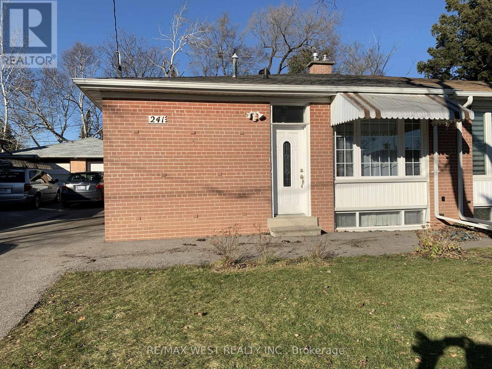 241 ASHLAR ROAD, Richmond Hill, Ontario