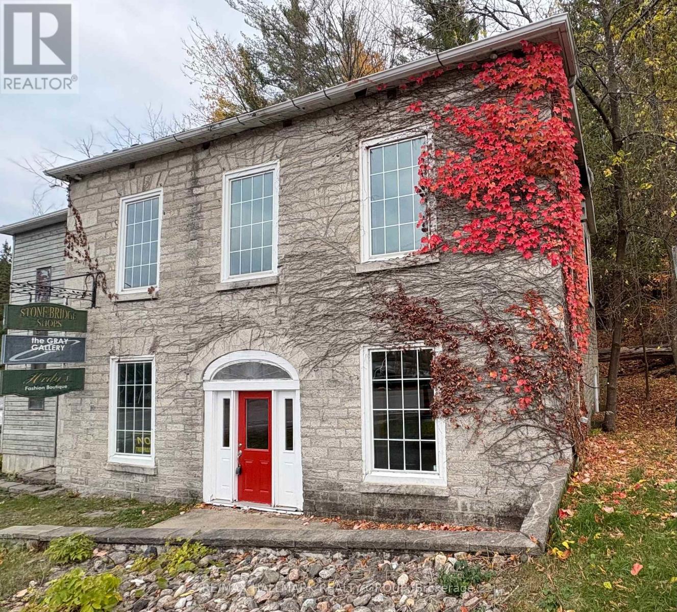 4883 Kinburn Side Road, Mississippi Mills, Ontario  K0A 2X0 - Photo 2 - X13059782