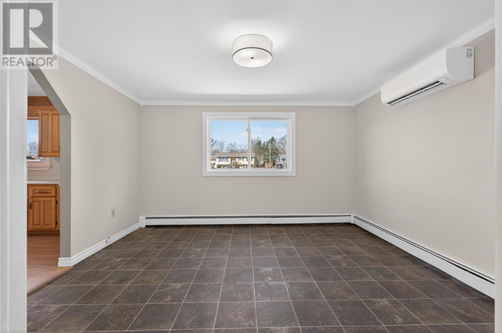 441 South Drive, Summerside, Prince Edward Island  C1N 3Z3 - Photo 9 - 202609016