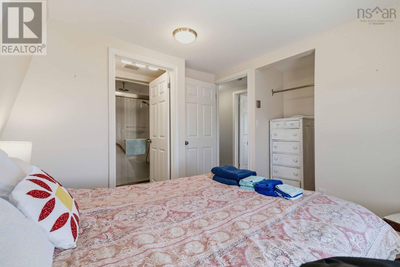 125 The Point Road, Blue Rocks, Nova Scotia  B0J 2C0 - Photo 21 - 202606695