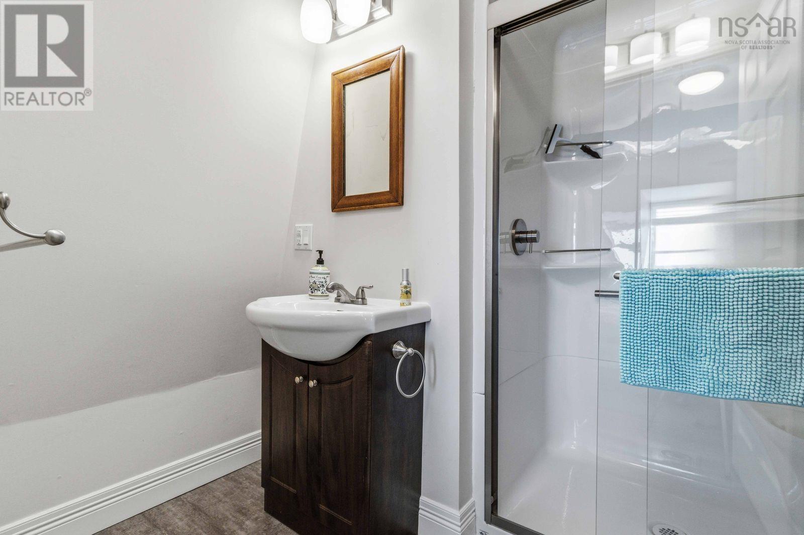 125 The Point Road, Blue Rocks, Nova Scotia  B0J 2C0 - Photo 22 - 202606695