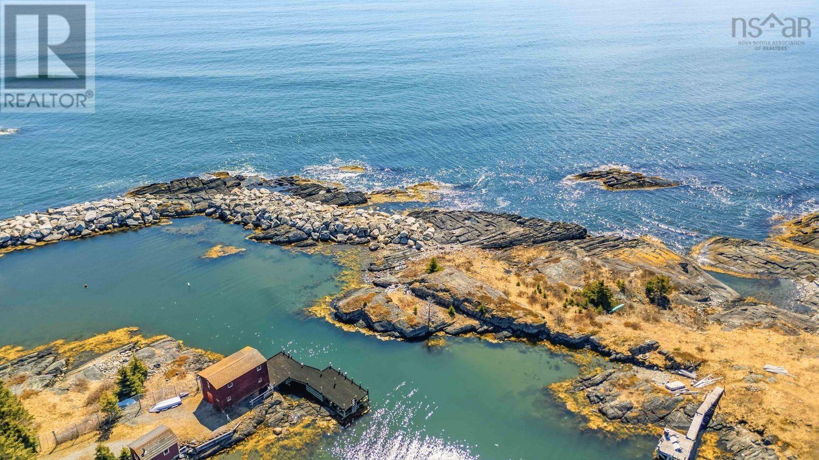 125 The Point Road, Blue Rocks, Nova Scotia  B0J 2C0 - Photo 35 - 202606695