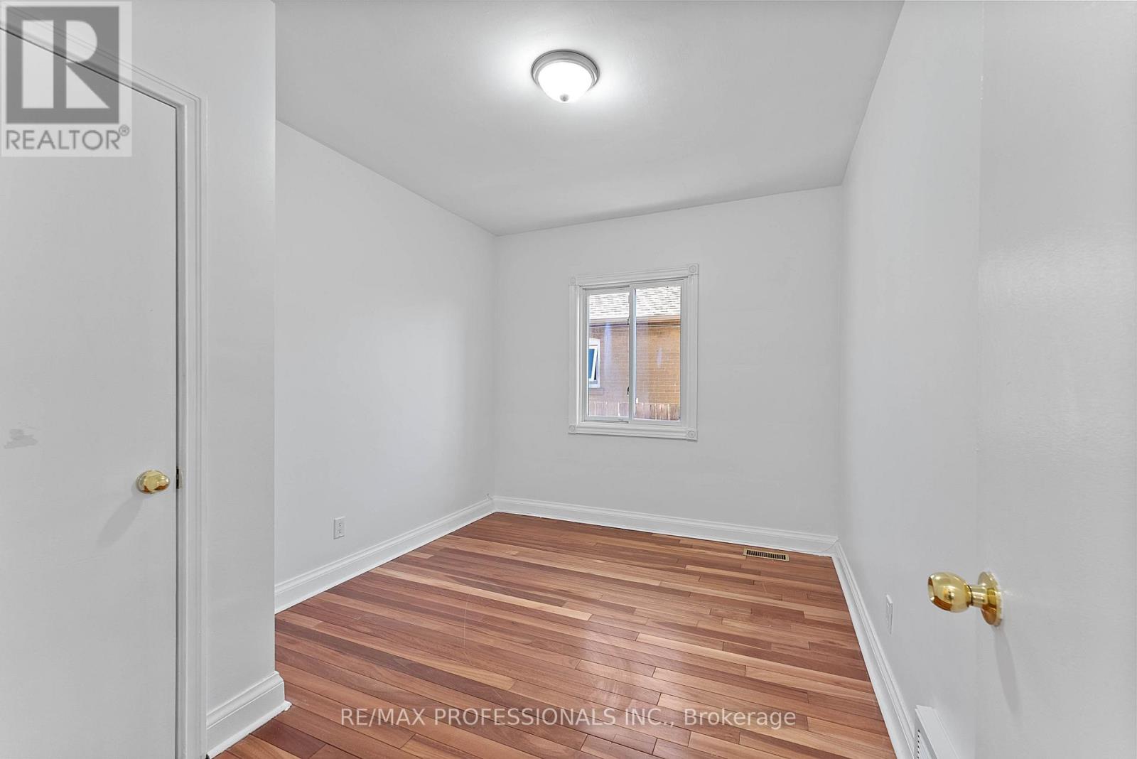 46 Stock Avenue, Toronto, Ontario  M8Z 5C6 - Photo 20 - W13059630