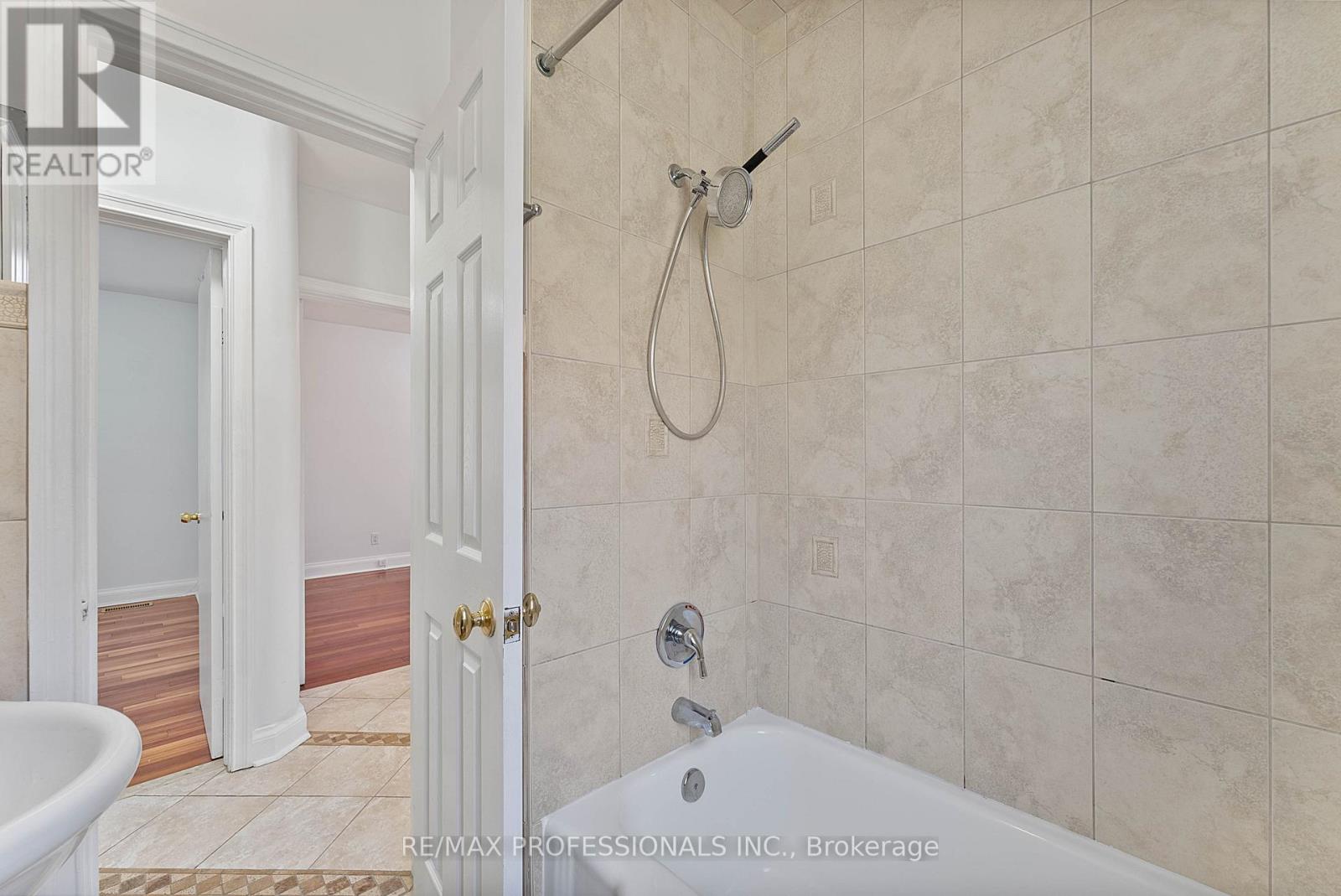 46 Stock Avenue, Toronto, Ontario  M8Z 5C6 - Photo 24 - W13059630