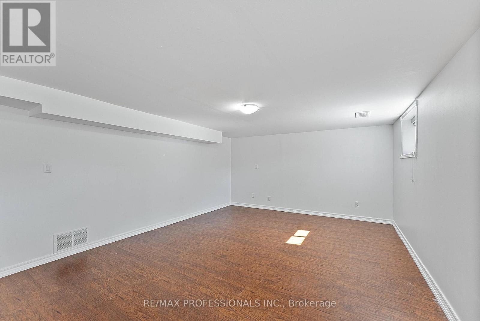 46 Stock Avenue, Toronto, Ontario  M8Z 5C6 - Photo 34 - W13059630