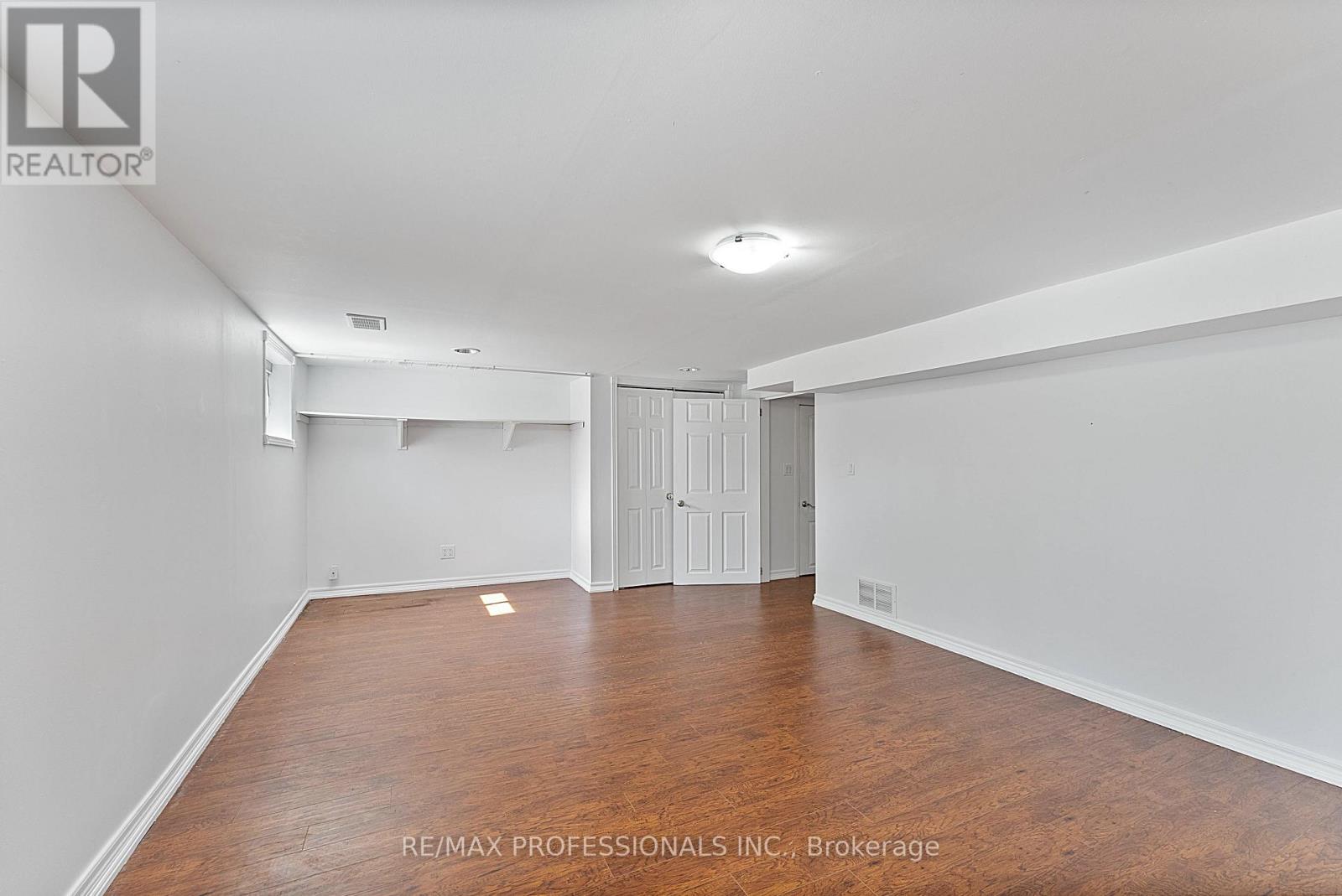 46 Stock Avenue, Toronto, Ontario  M8Z 5C6 - Photo 35 - W13059630