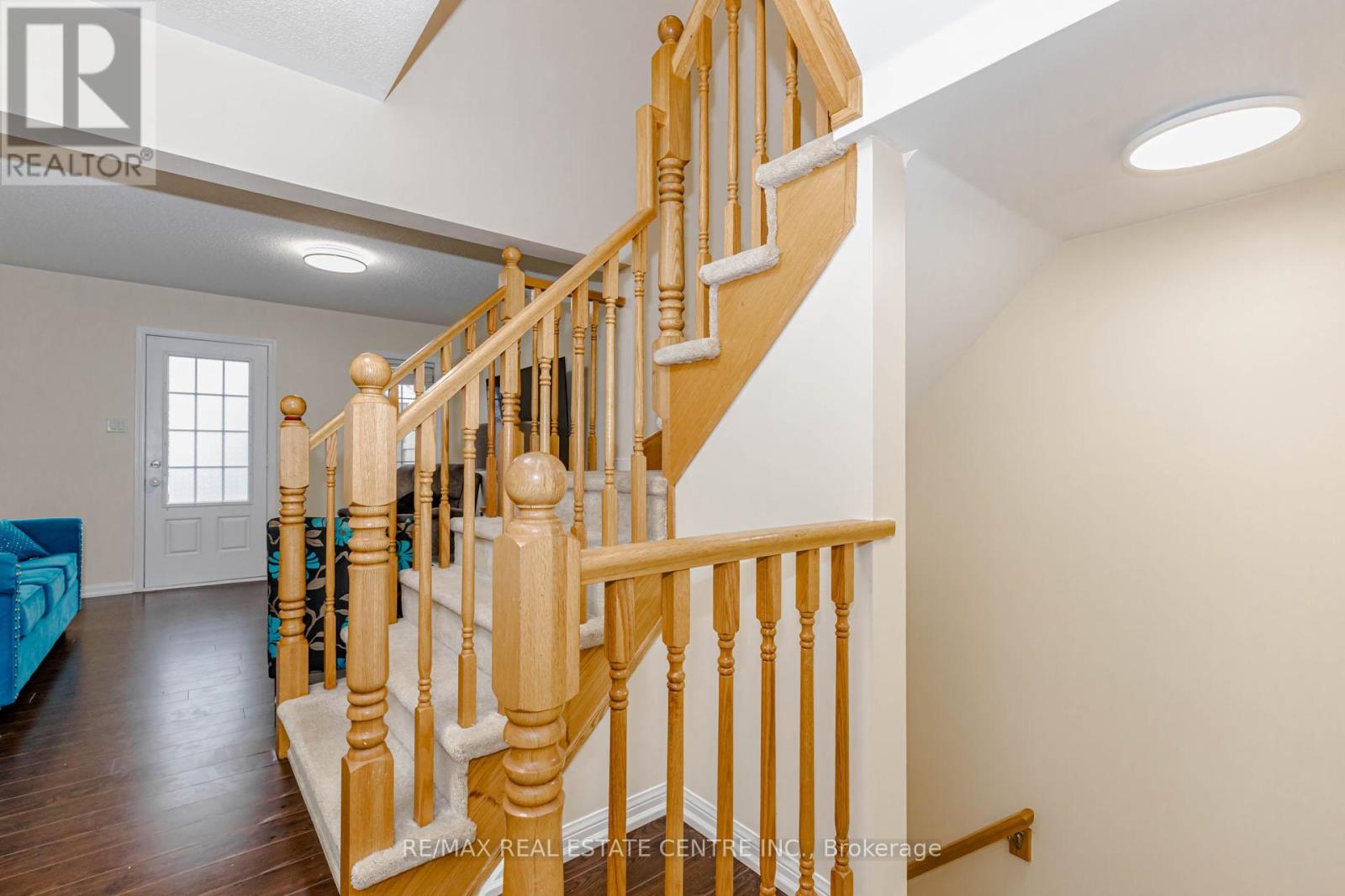 924 Burgess Gardens, Milton, Ontario  L9T 0K8 - Photo 13 - W13059688