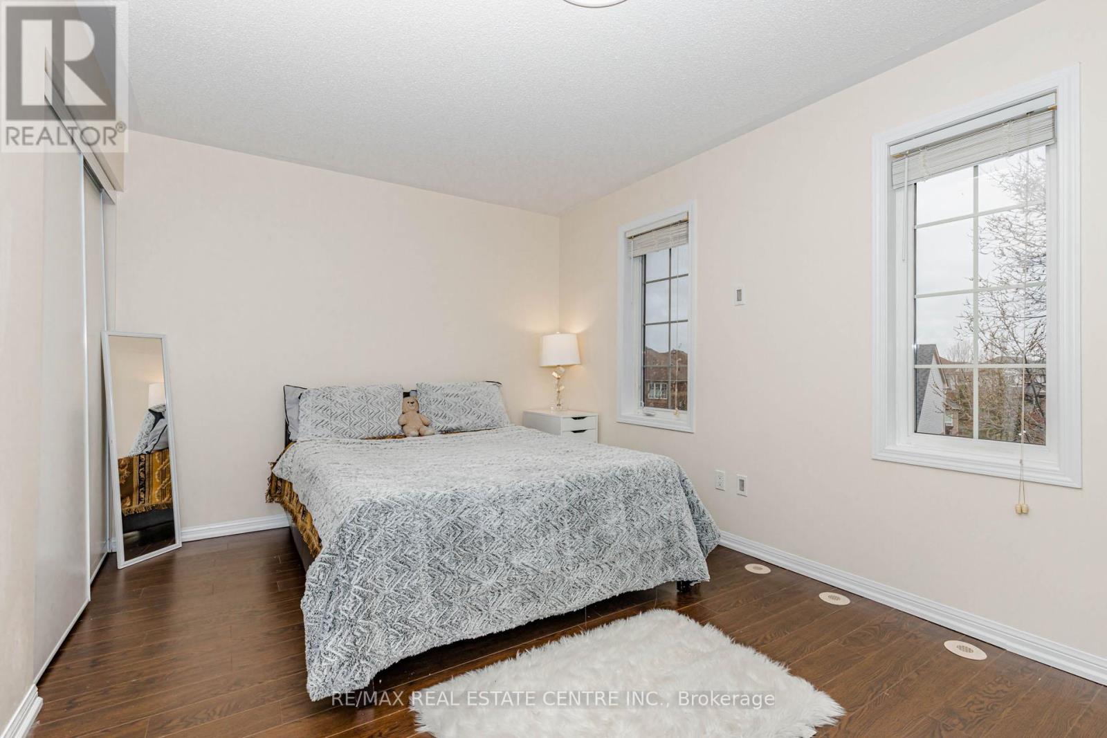 924 Burgess Gardens, Milton, Ontario  L9T 0K8 - Photo 31 - W13059688