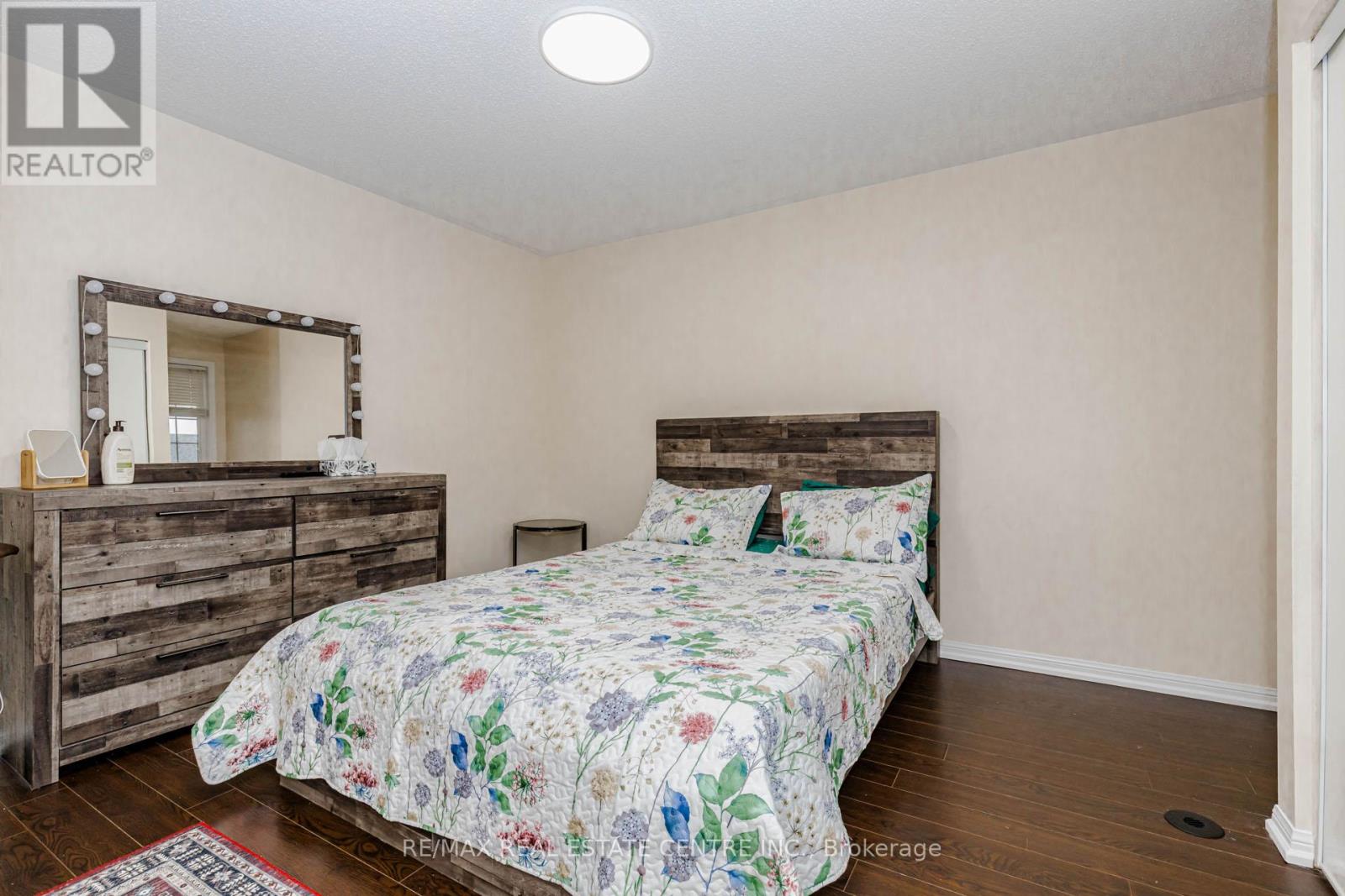 924 Burgess Gardens, Milton, Ontario  L9T 0K8 - Photo 40 - W13059688