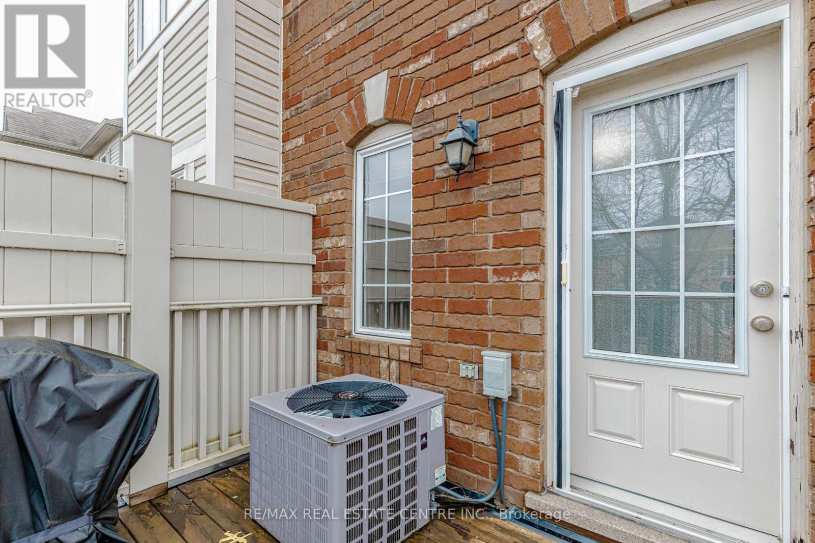 924 Burgess Gardens, Milton, Ontario  L9T 0K8 - Photo 46 - W13059688