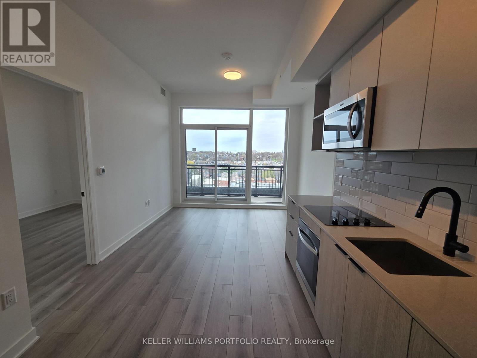 910 - 1185 Dupont Street, Toronto, Ontario  M6H 0G5 - Photo 4 - W13059690