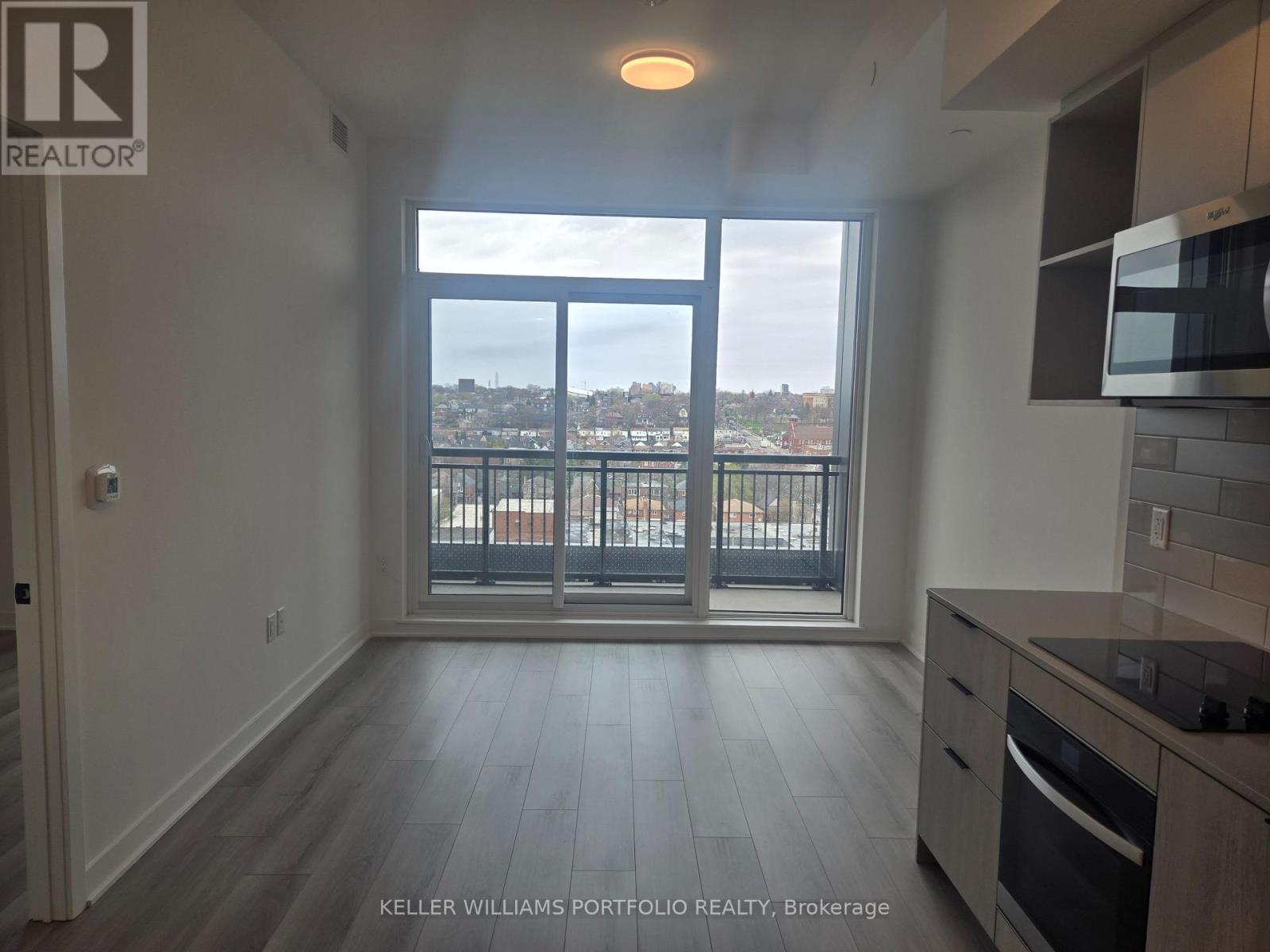 910 - 1185 Dupont Street, Toronto, Ontario  M6H 0G5 - Photo 9 - W13059690