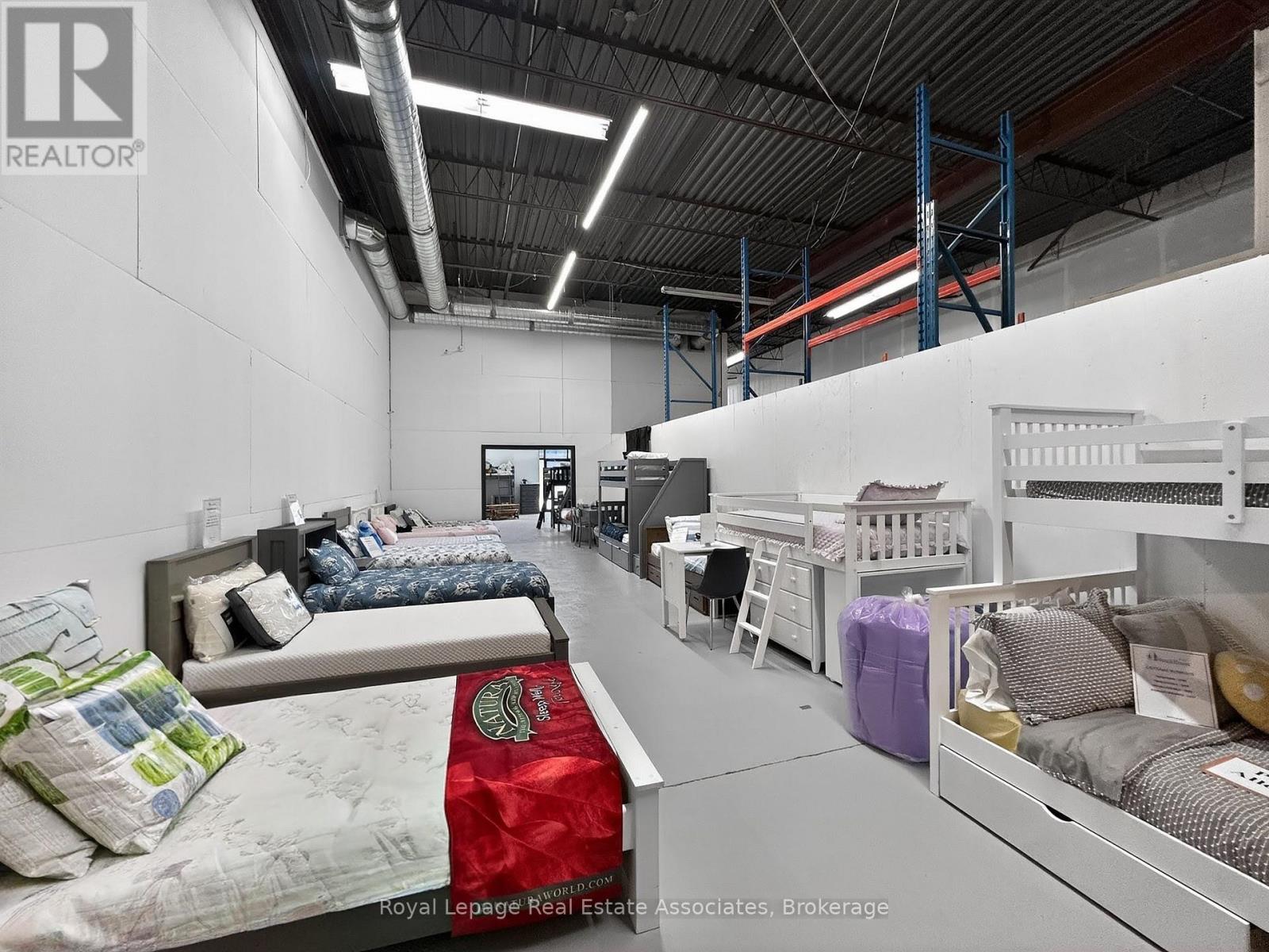 Unit 4 - 136 Tycos Drive, Toronto, Ontario  M6B 1W8 - Photo 10 - W13059700