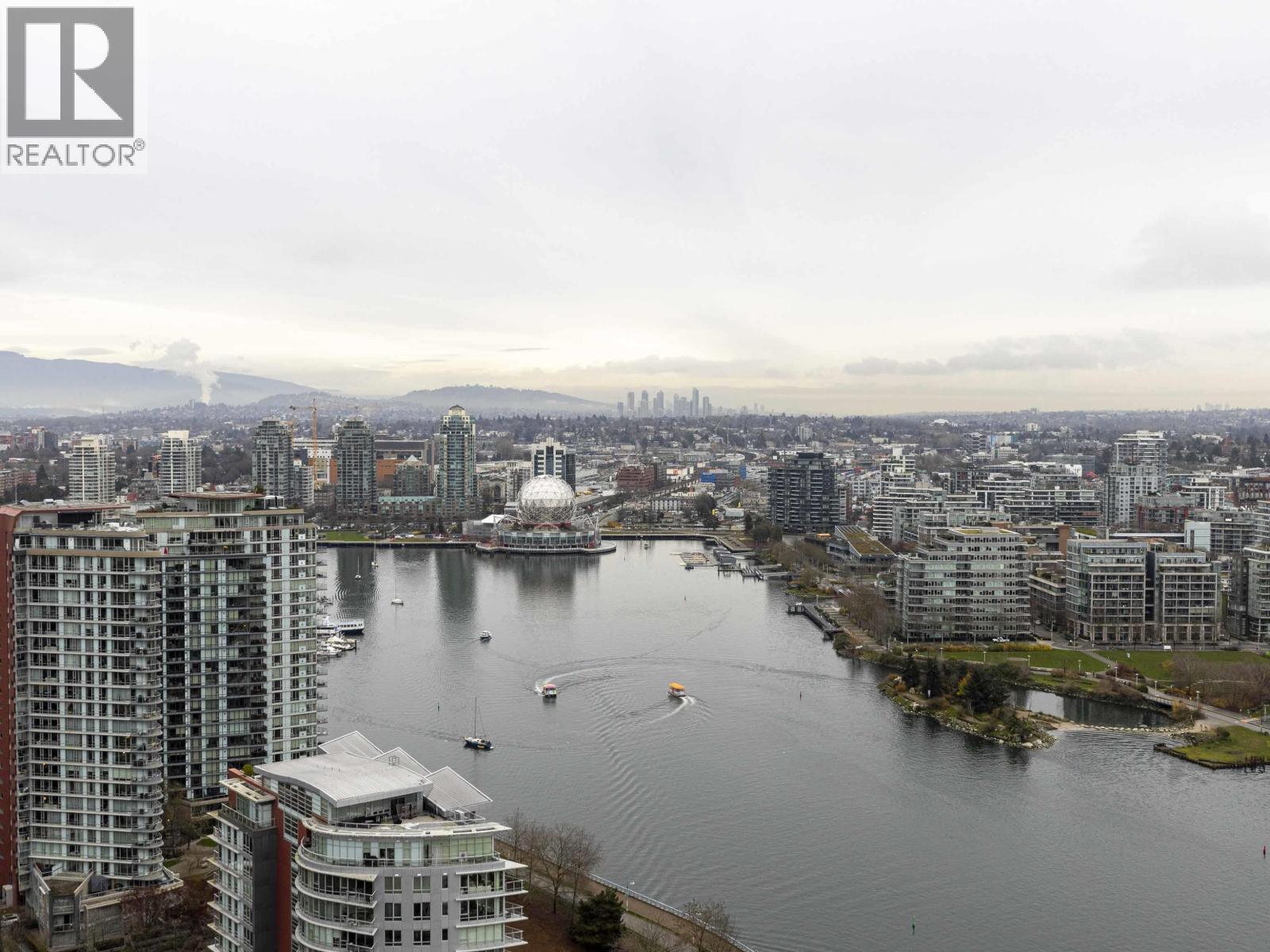 3805 1033 Marinaside Crescent, Vancouver, British Columbia  V6Z 3A3 - Photo 3 - R3102317