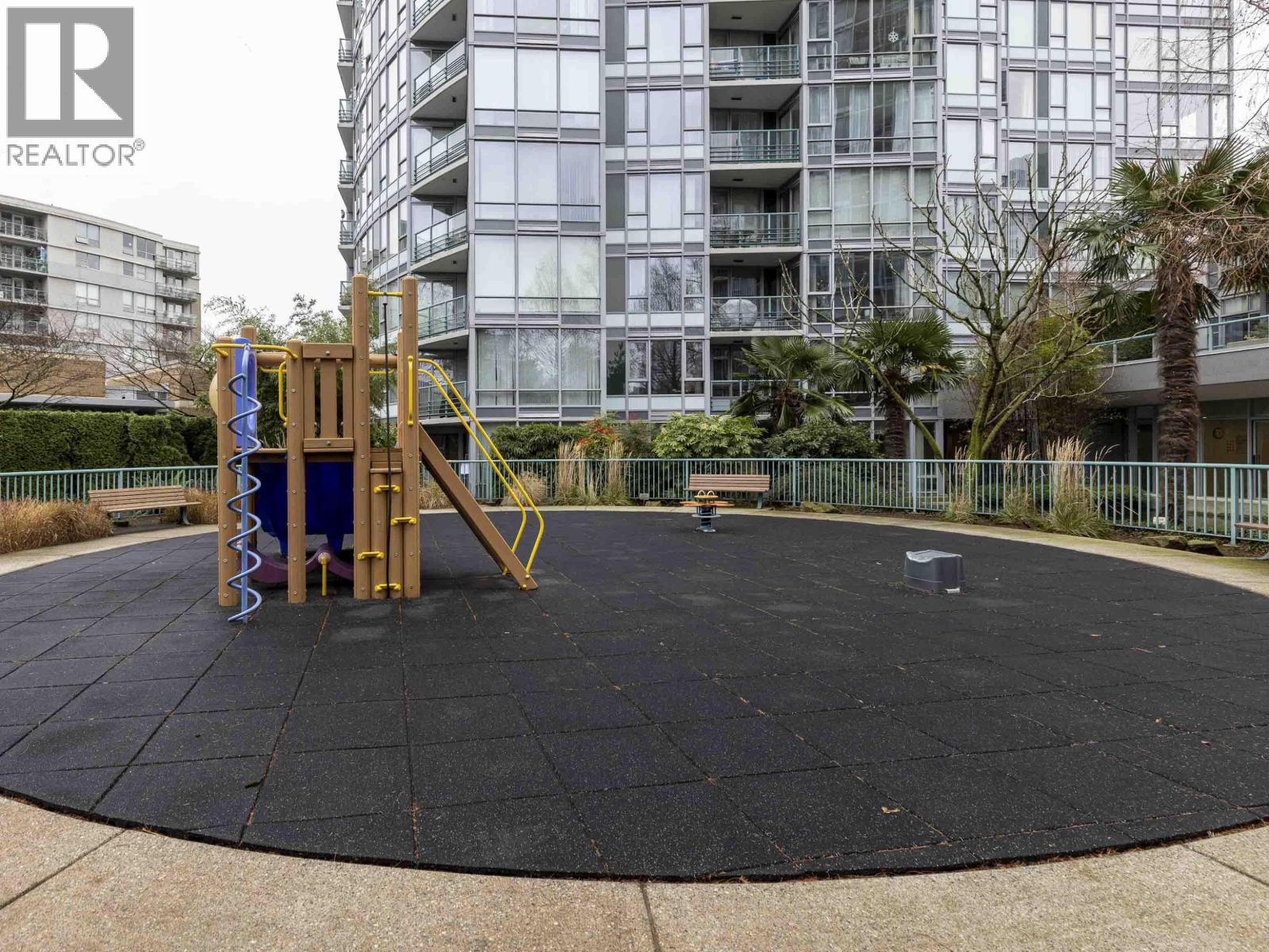 3805 1033 Marinaside Crescent, Vancouver, British Columbia  V6Z 3A3 - Photo 28 - R3102317