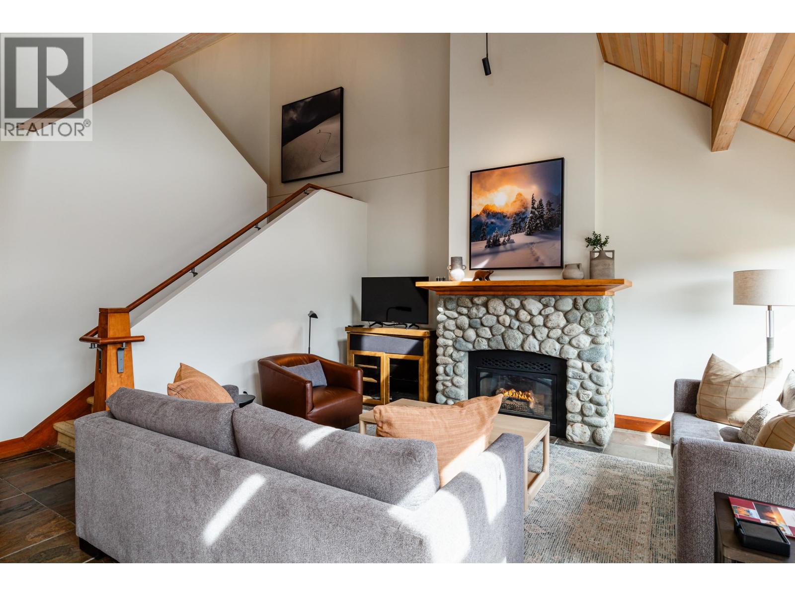 Week B 4726 Settebello Drive, Whistler, British Columbia  V8E 0Z4 - Photo 13 - R3117329