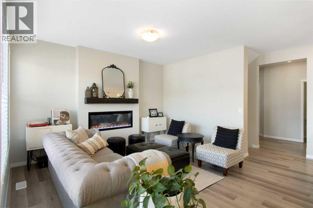 32 Wolf Creek Street Se, Calgary, Alberta  T2X 4V2 - Photo 11 - A2306273