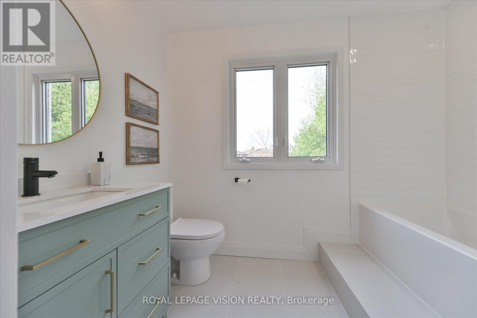126 Richbell Street, Vaughan, Ontario  L4J 5X2 - Photo 19 - N13050570