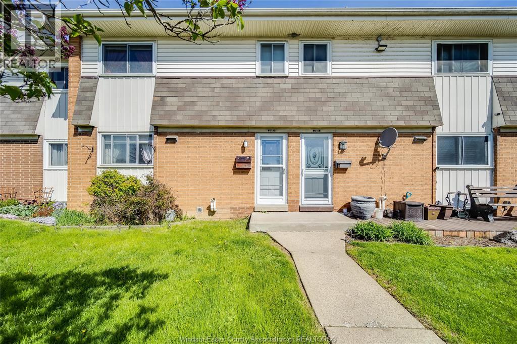 2693 MEADOWBROOK LANE, Windsor, Ontario