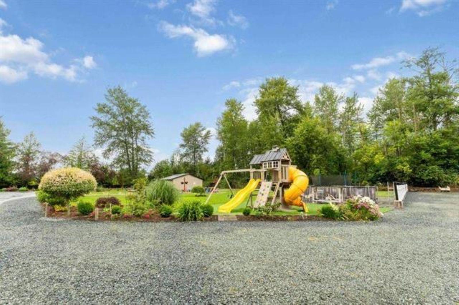 1770 252 Street, Langley, British Columbia  V4W 2E3 - Photo 8 - R3116263