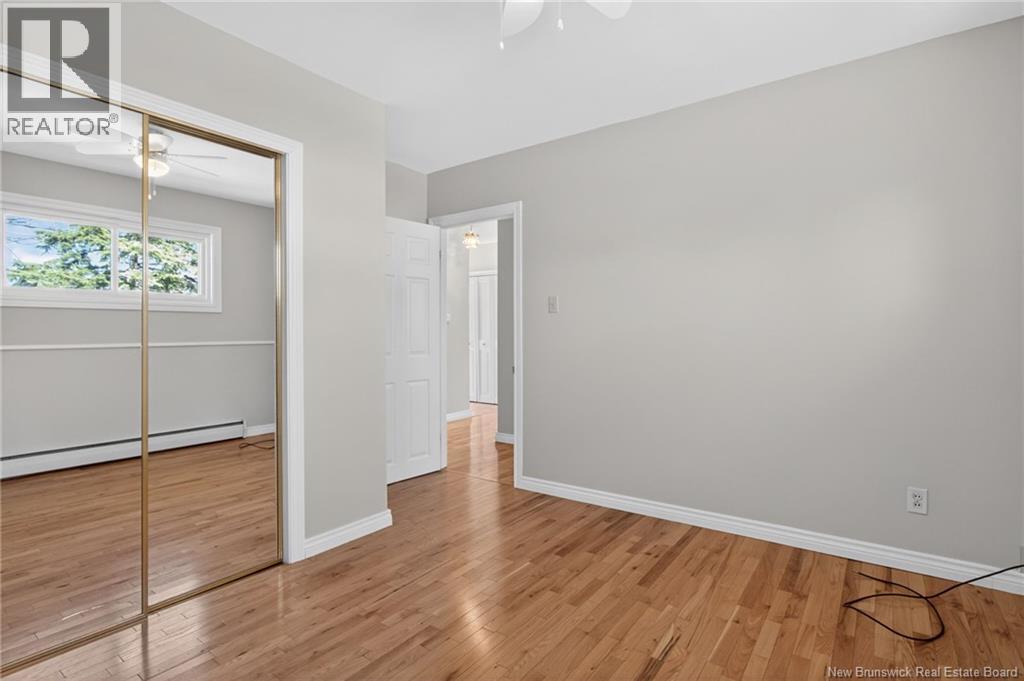 21 Downsview Avenue, Moncton, New Brunswick  E1A 4C4 - Photo 18 - NB137887