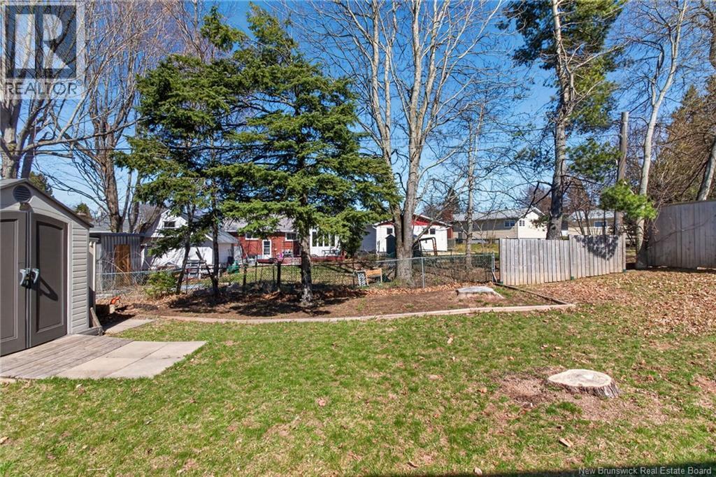 21 Downsview Avenue, Moncton, New Brunswick  E1A 4C4 - Photo 38 - NB137887