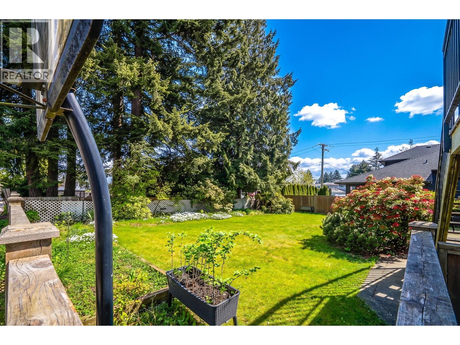 735 Schoolhouse Street, Coquitlam, British Columbia  V3J 5S1 - Photo 34 - R3117261