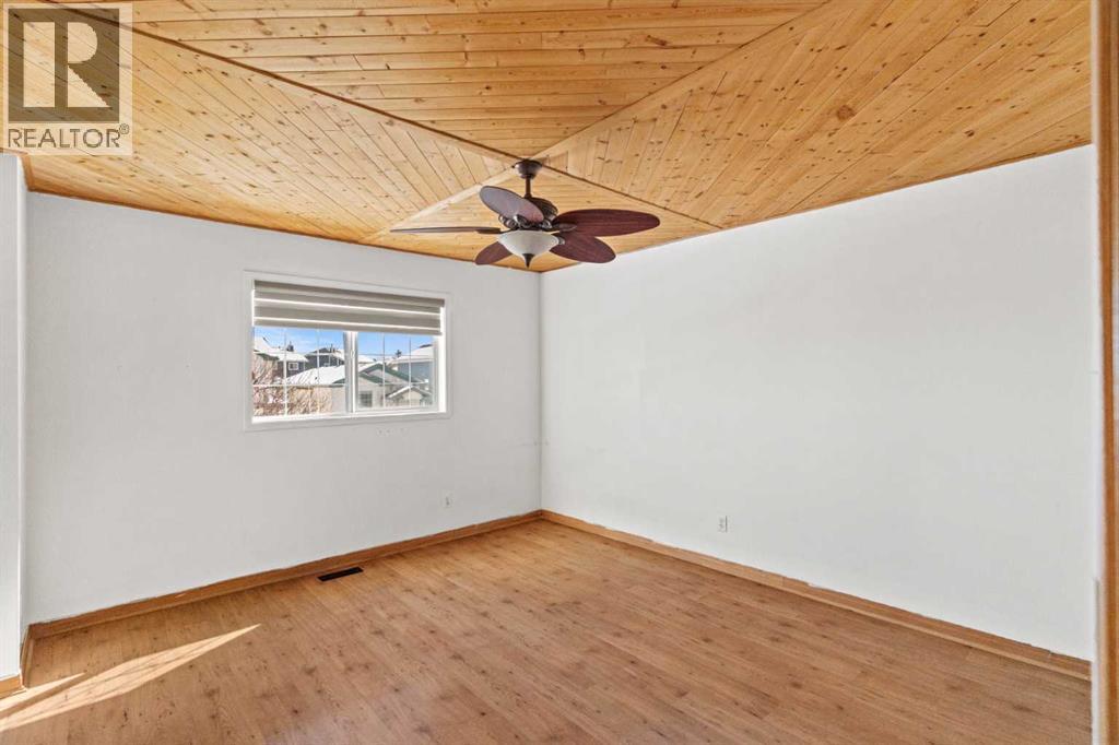 148 Martin Crossing Crescent Ne, Calgary, Alberta  T3J 3S9 - Photo 22 - A2297596