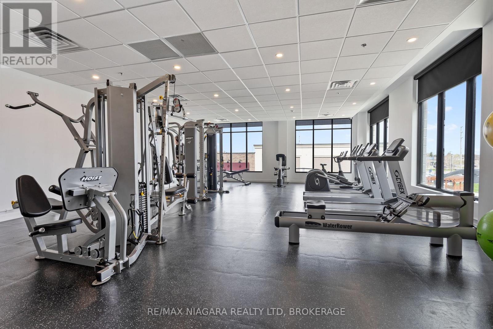 202 - 300b Fourth Avenue, St. Catharines, Ontario  L2S 0E6 - Photo 20 - X13045448