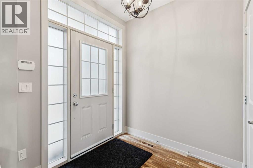 2814 41 Street SW, Calgary, Alberta  T3E 3K8 - Photo 2 - A2305623
