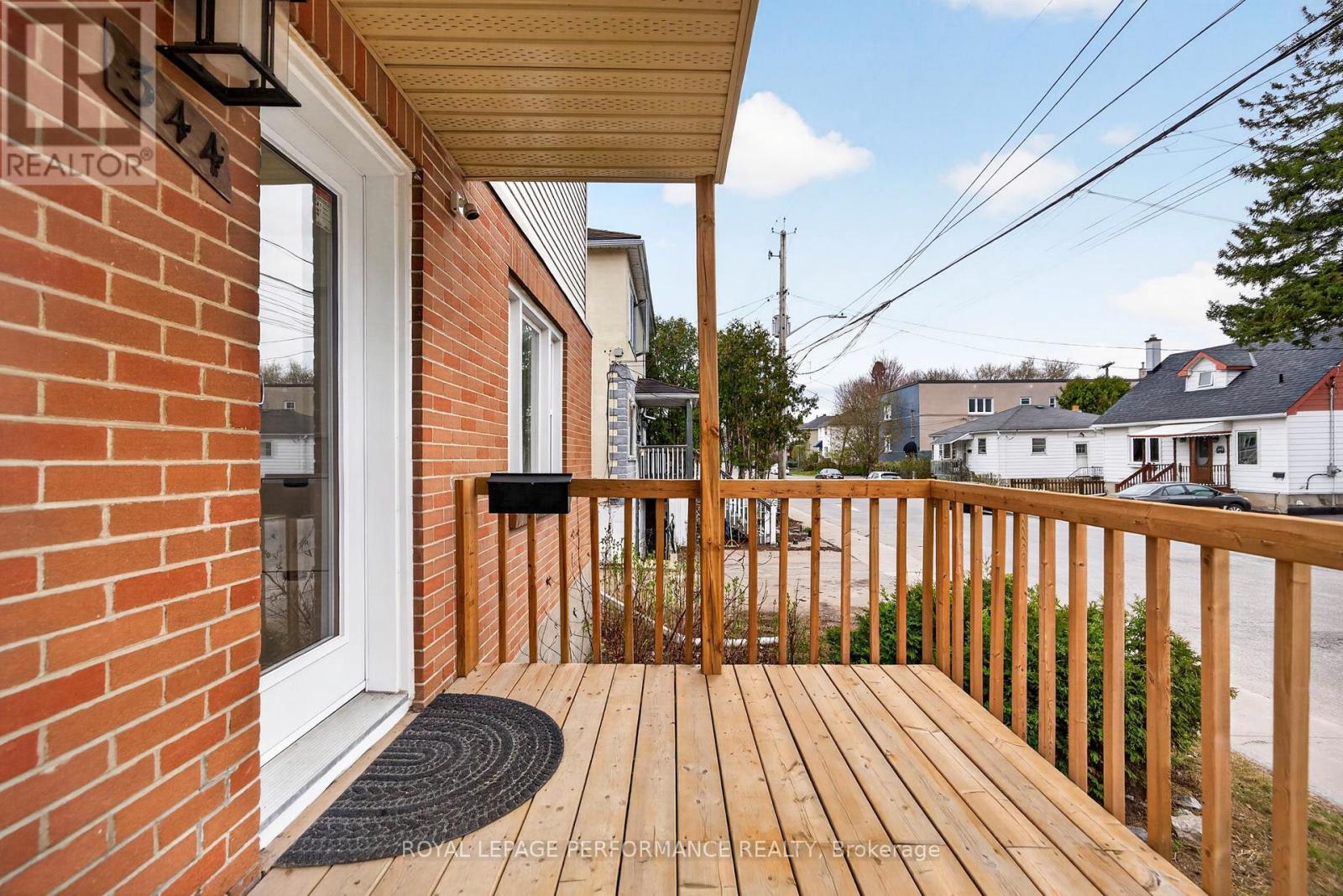 344 Richelieu Avenue, Ottawa, Ontario  K1L 6J9 - Photo 2 - X13059836