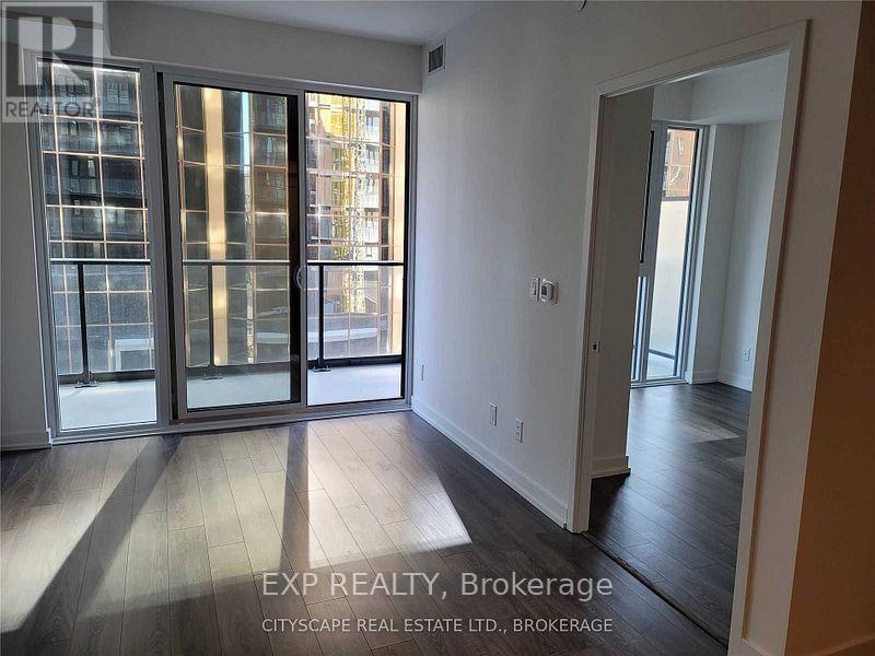 607 - 20 Edward Street, Toronto, Ontario  M5G 0C5 - Photo 6 - C12787492
