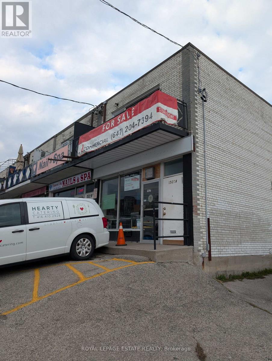 1527 O'connor Drive, Toronto, Ontario  M4B 2V7 - Photo 20 - E13019496
