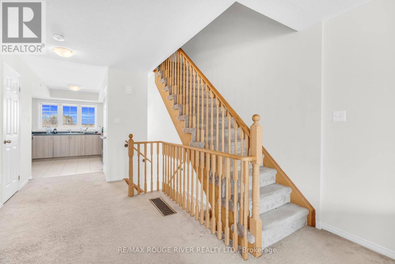 2669 Deputy Minister Path, Oshawa, Ontario  L1L 0M7 - Photo 16 - E13016402