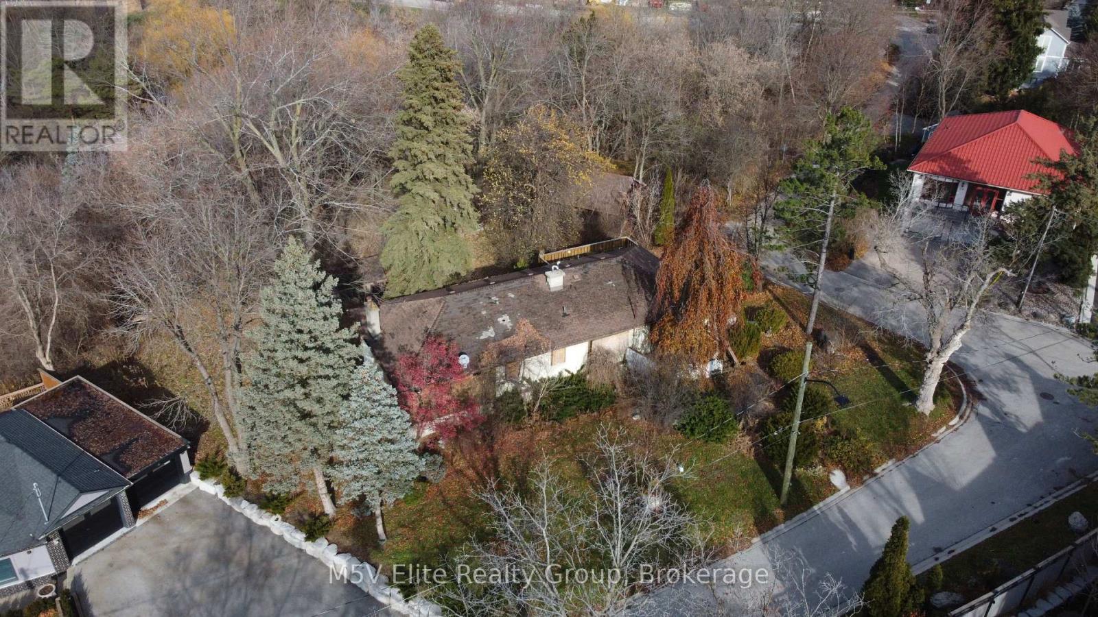 8 Main Street, Vaughan, Ontario  L0J 1C0 - Photo 4 - N12892594