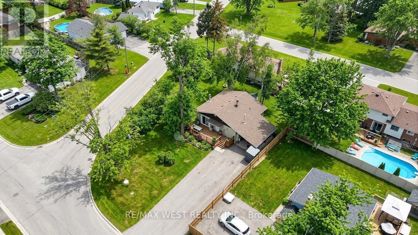 408 Couchiching Point Road, Orillia, Ontario  L3V 6P6 - Photo 2 - S12601620