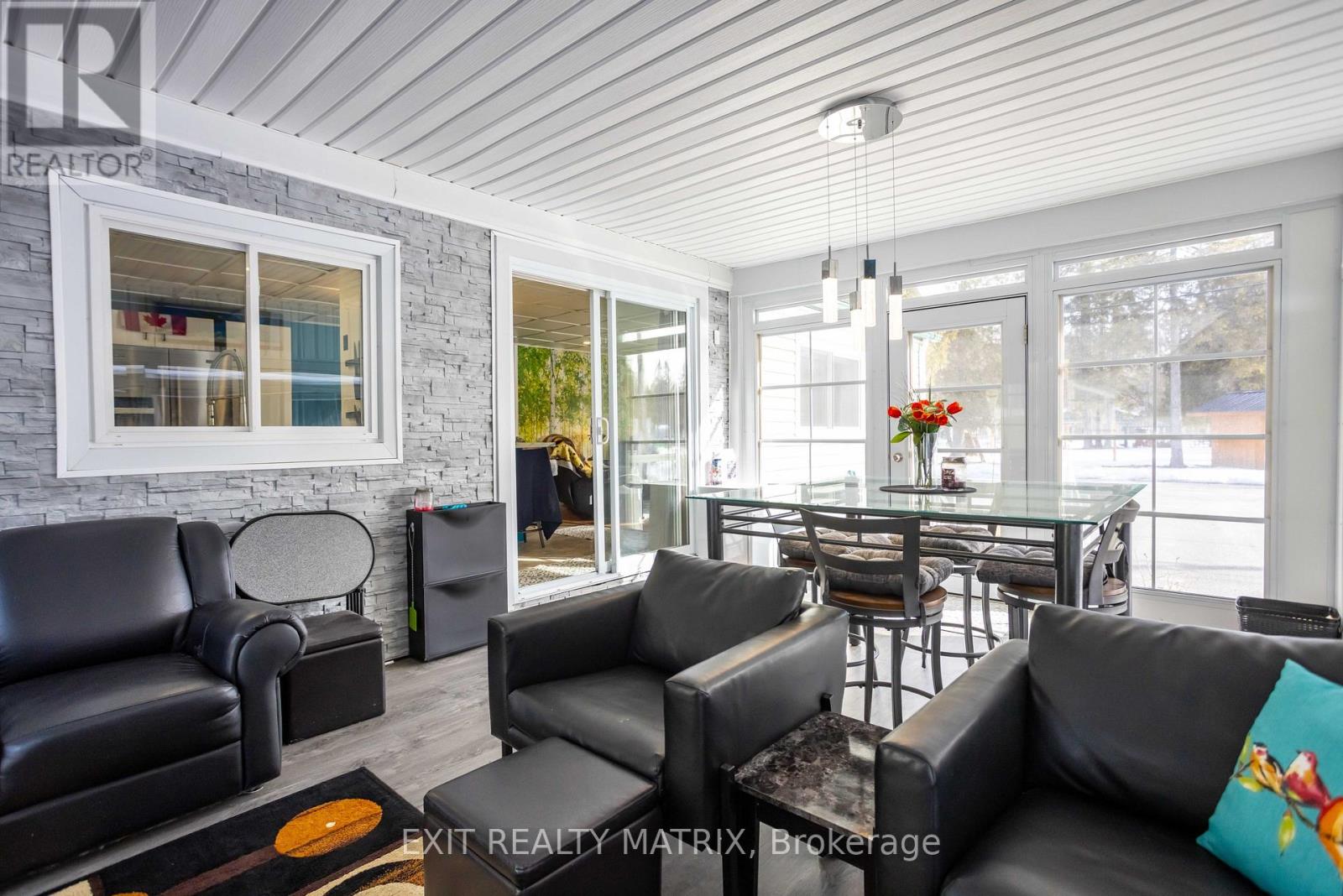 7 - 5279 County Road No 17 Road, Alfred And Plantagenet, Ontario  K0B 1A0 - Photo 10 - X12937010