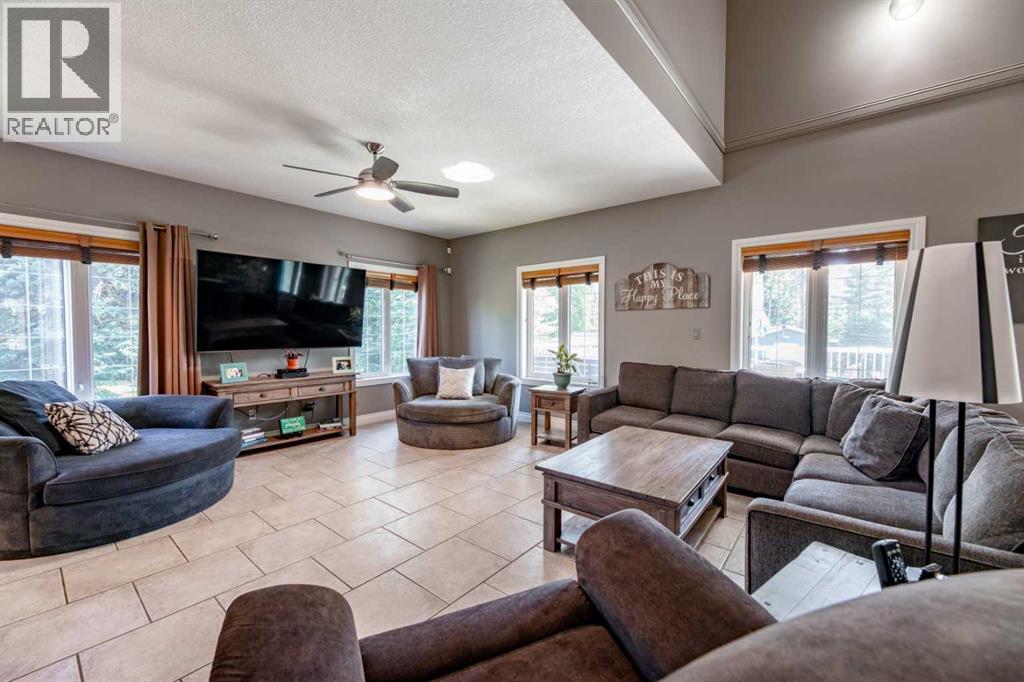 6, 24426 East River Road, Hinton, Alberta  T7V 1X7 - Photo 3 - A2254750