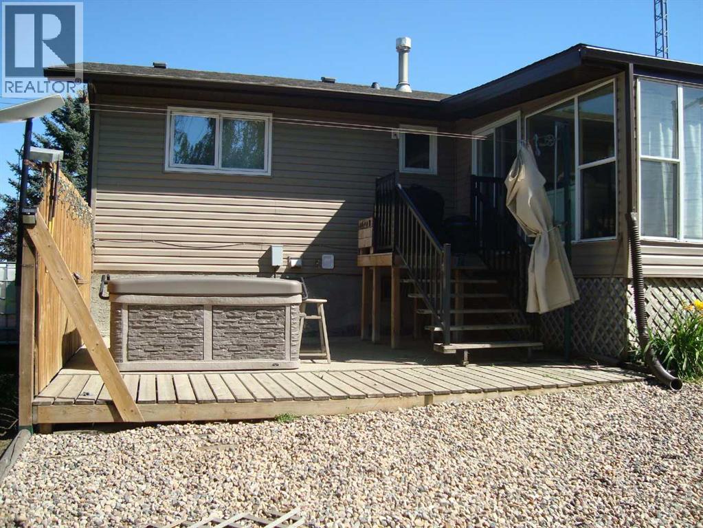340032 Rge. Rd. 24-5, Rural Kneehill County, Alberta  T0M 2C0 - Photo 11 - A2255314