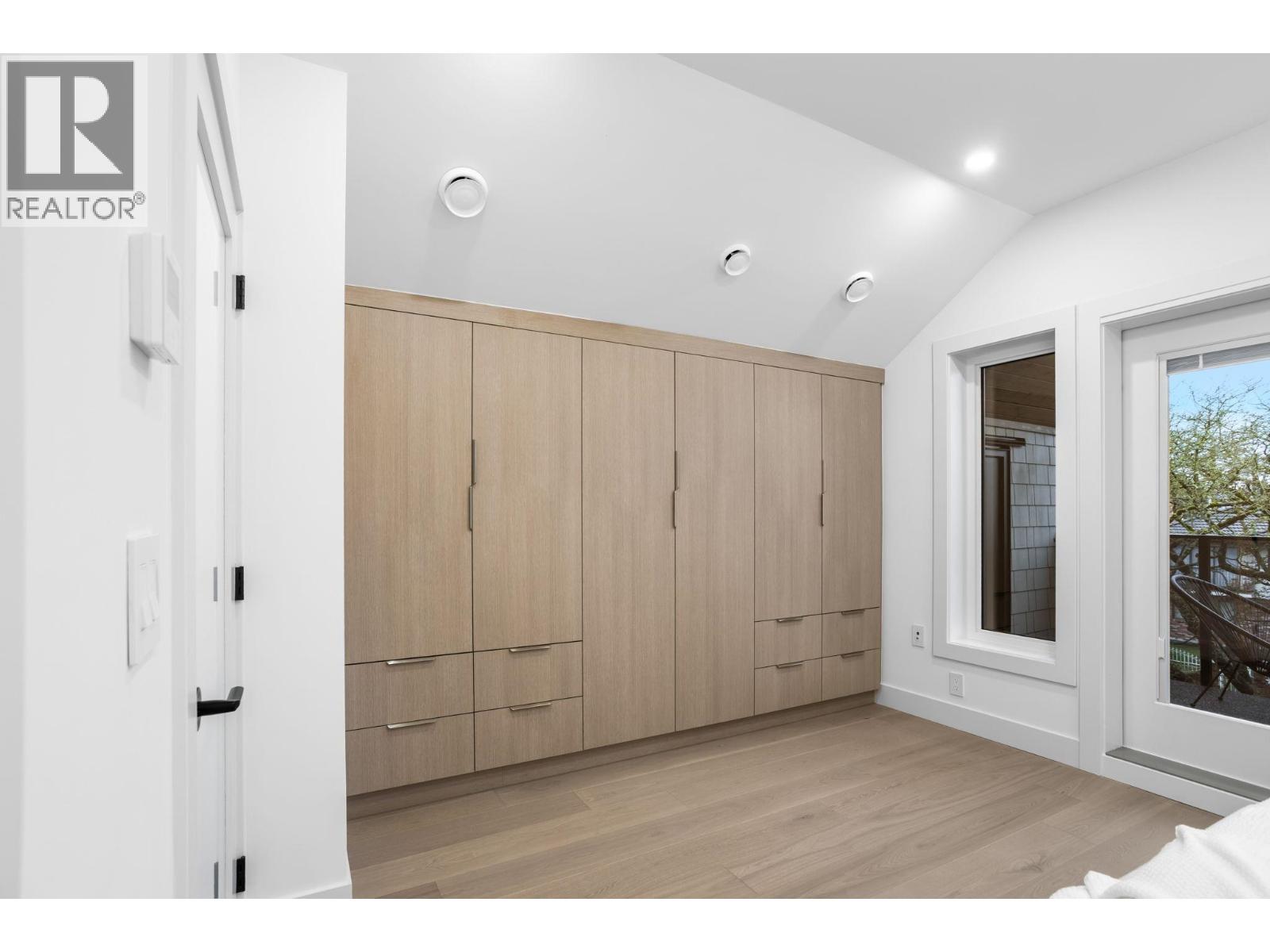 1 3275 Graveley Street, Vancouver, British Columbia  V5K 3K8 - Photo 27 - R3117475