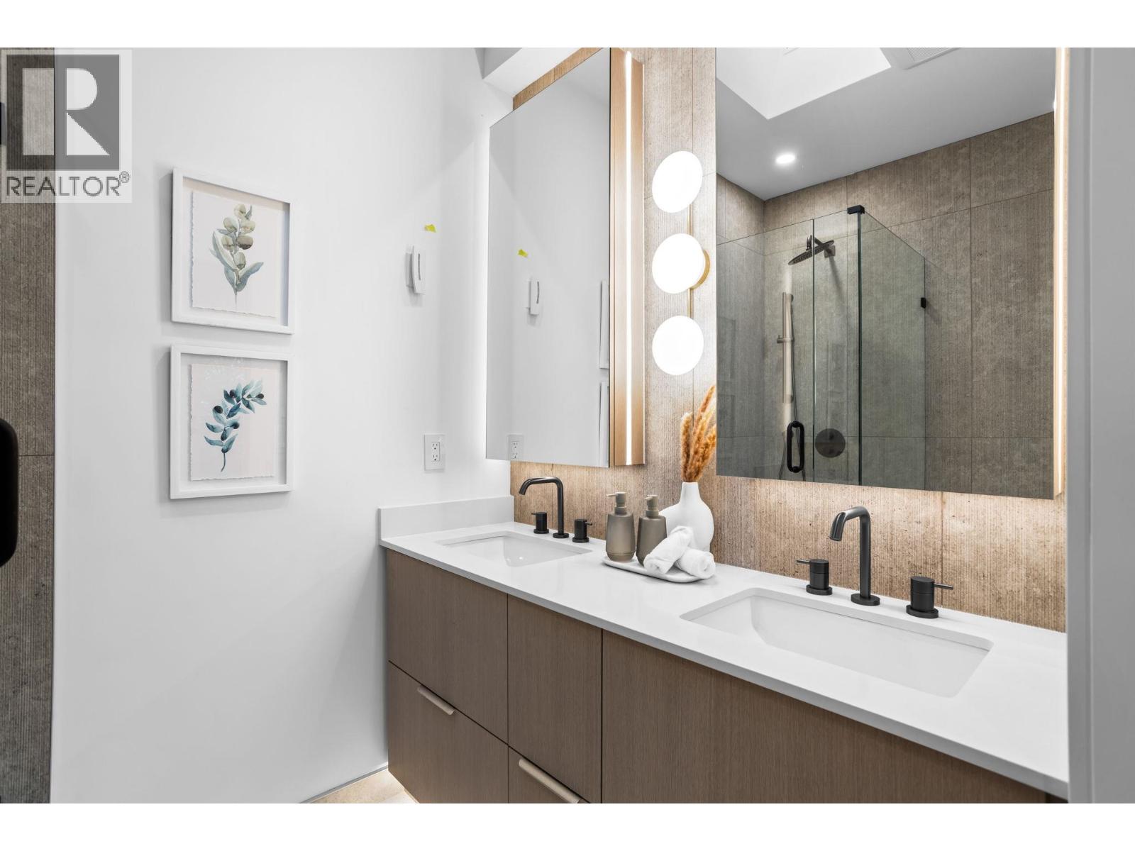 1 3275 Graveley Street, Vancouver, British Columbia  V5K 3K8 - Photo 28 - R3117475